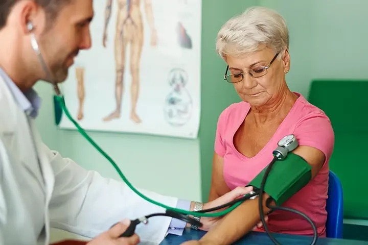 How Often Should You Have a Physical Exam? A Guide by Age & Risk